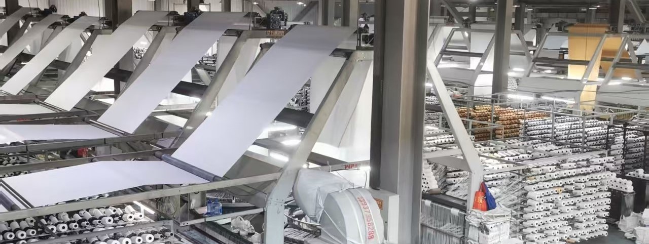 PP/PE柔性基材布生产场景